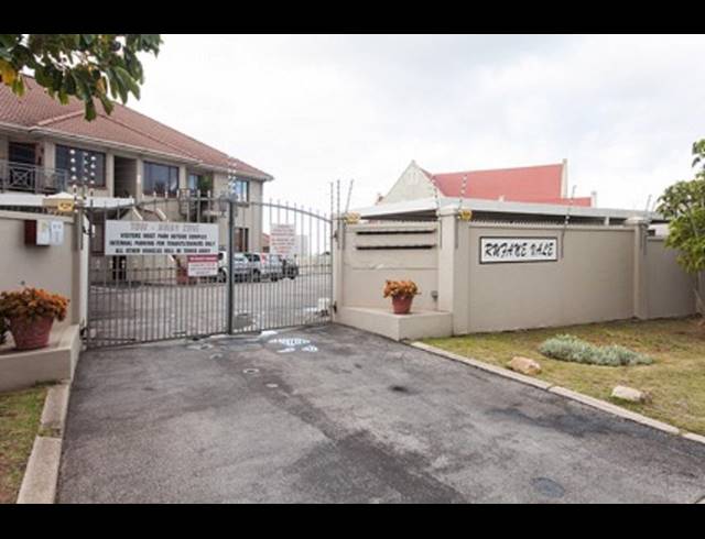 2 BEDROOM TOWNHOUSE RENTED IN SOUTH END